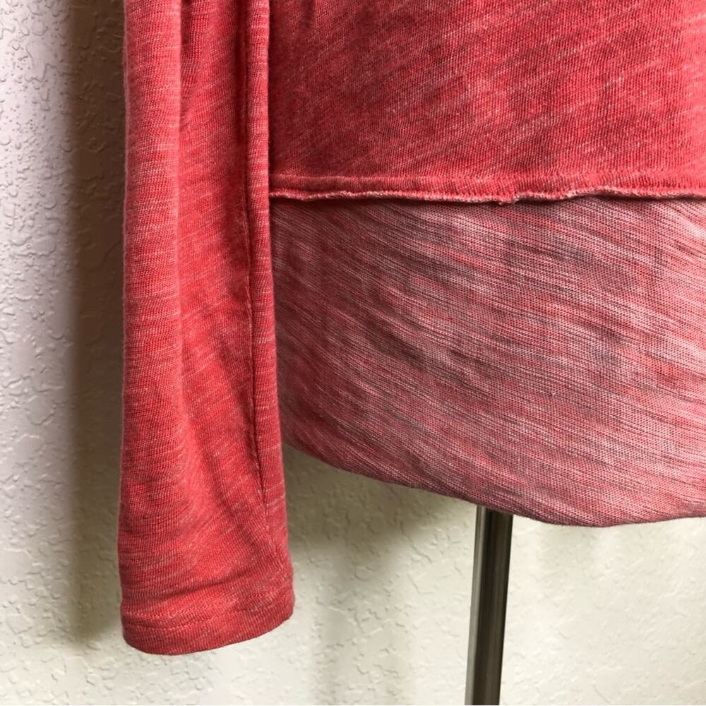 Free People Beach red pink funnel neck raw seam hem tunic size One‎ Size - Picture 15 of 16